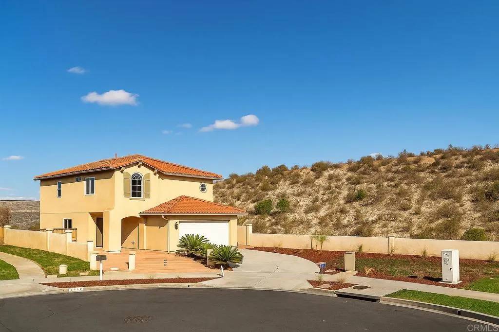 San Diego, CA 92154,402 Vista San Lucas