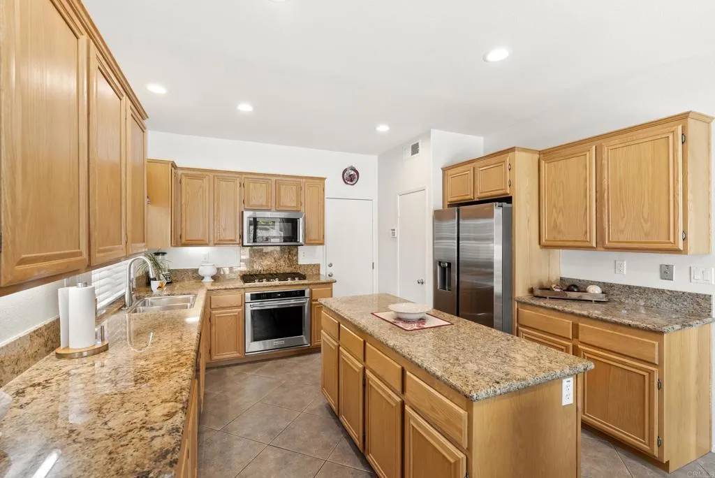 Chula Vista, CA 91915,1222 N Creekside Drive
