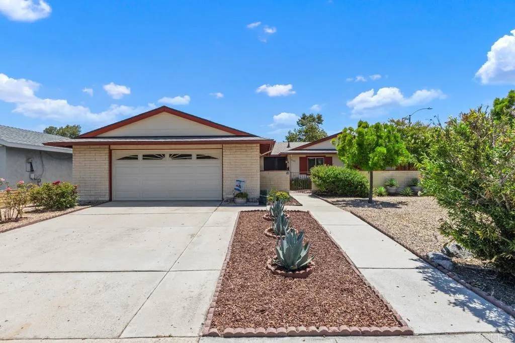 Santee, CA 92071,9603 Pebble Beach Drive