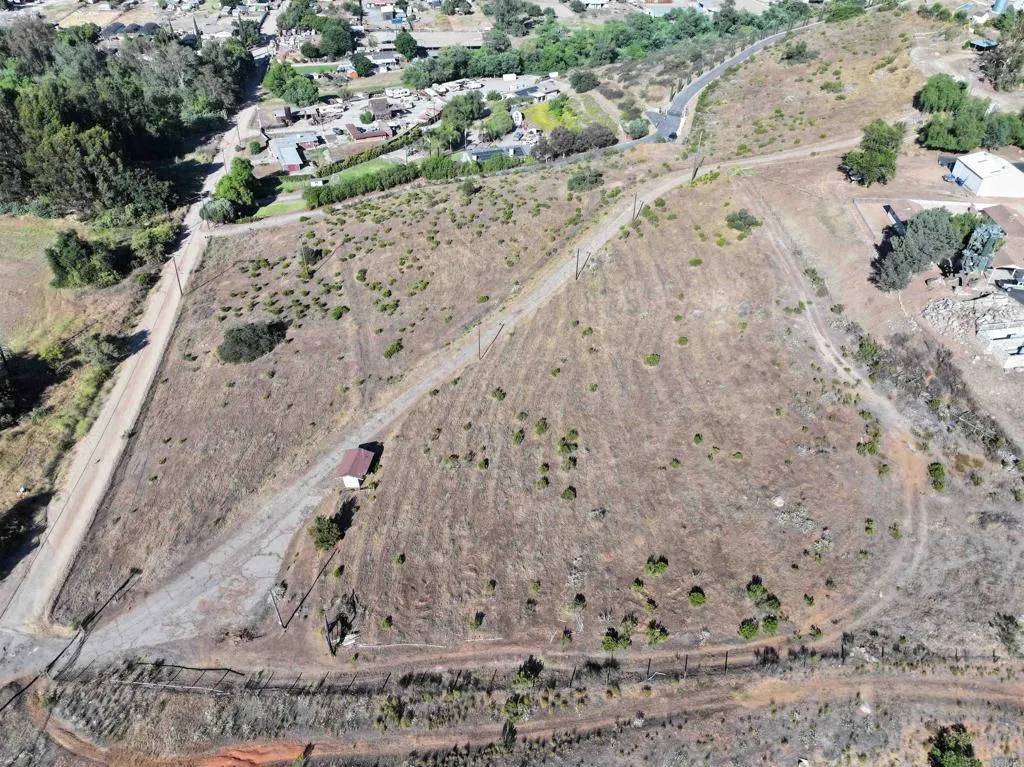 Lakeside, CA 92040,11511 Highway 67