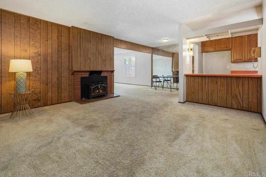 San Diego, CA 92123,8514 Glenhaven Street