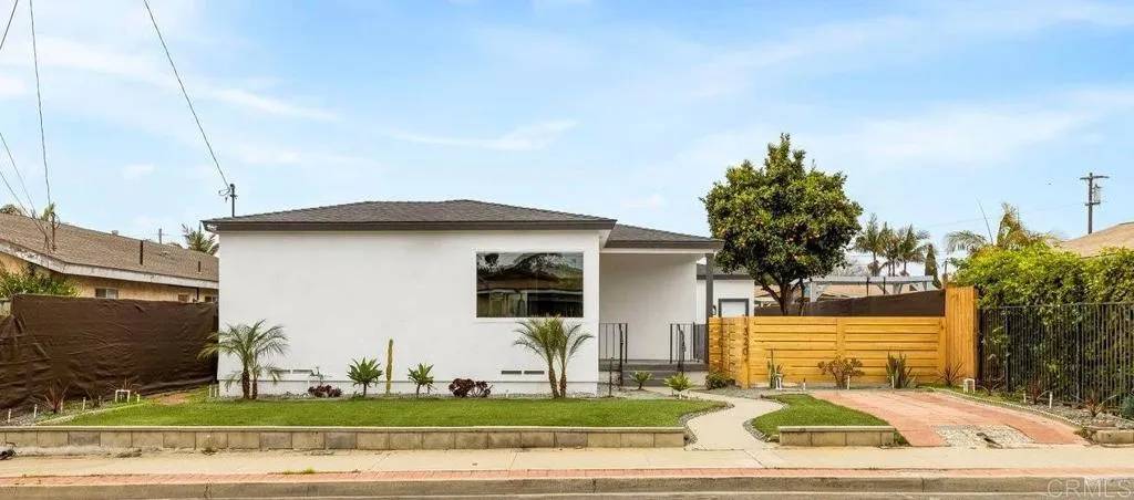 Oceanside, CA 92058,1320 Higgins
