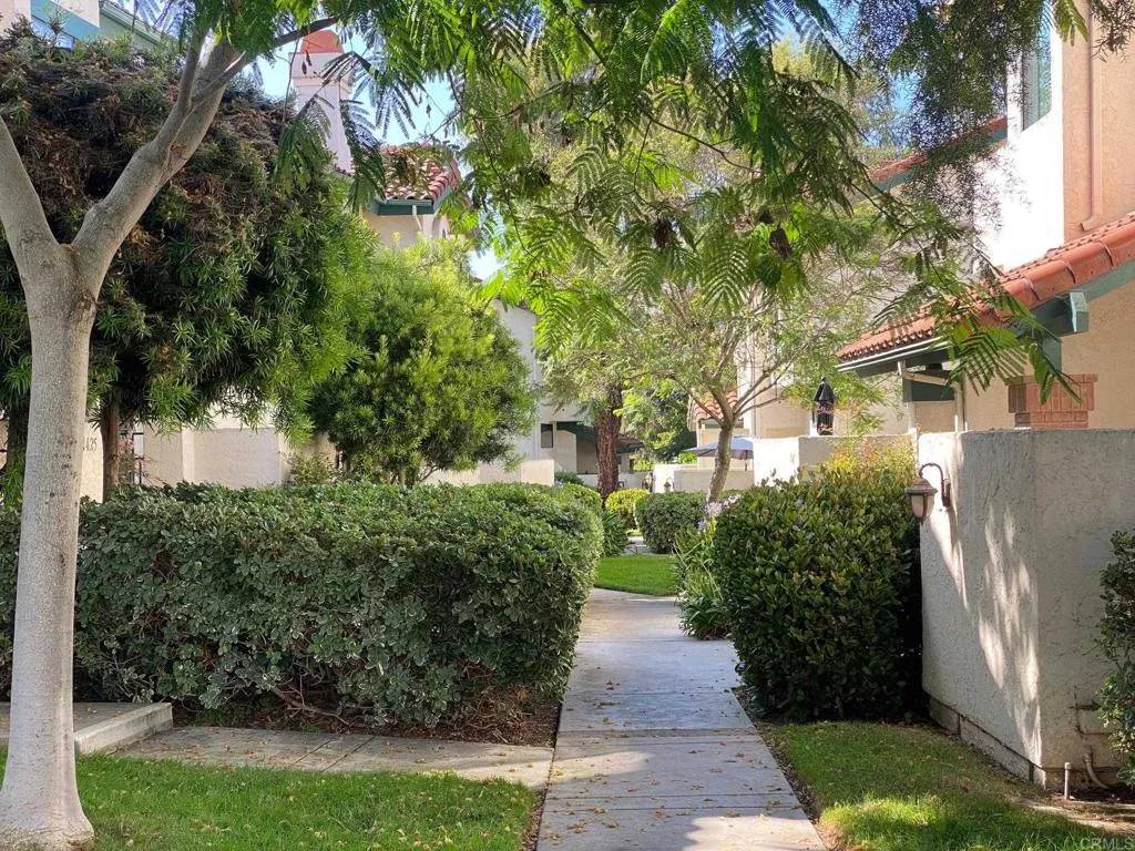 Chula Vista, CA 91910,1447 Summit Dr.