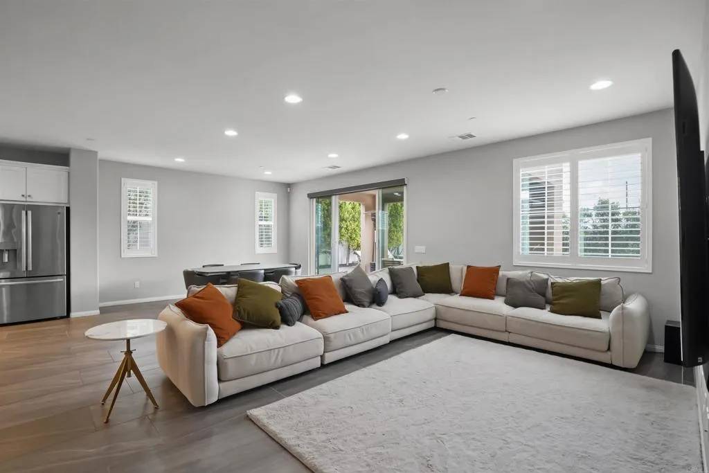 Fillmore, CA 93015,48 Clearwood Street