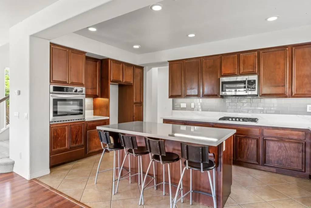 San Marcos, CA 92069,1862 Eagle Rock Drive