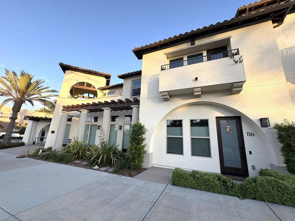 San Diego, CA 91915,2170 BIRCH RD. #116