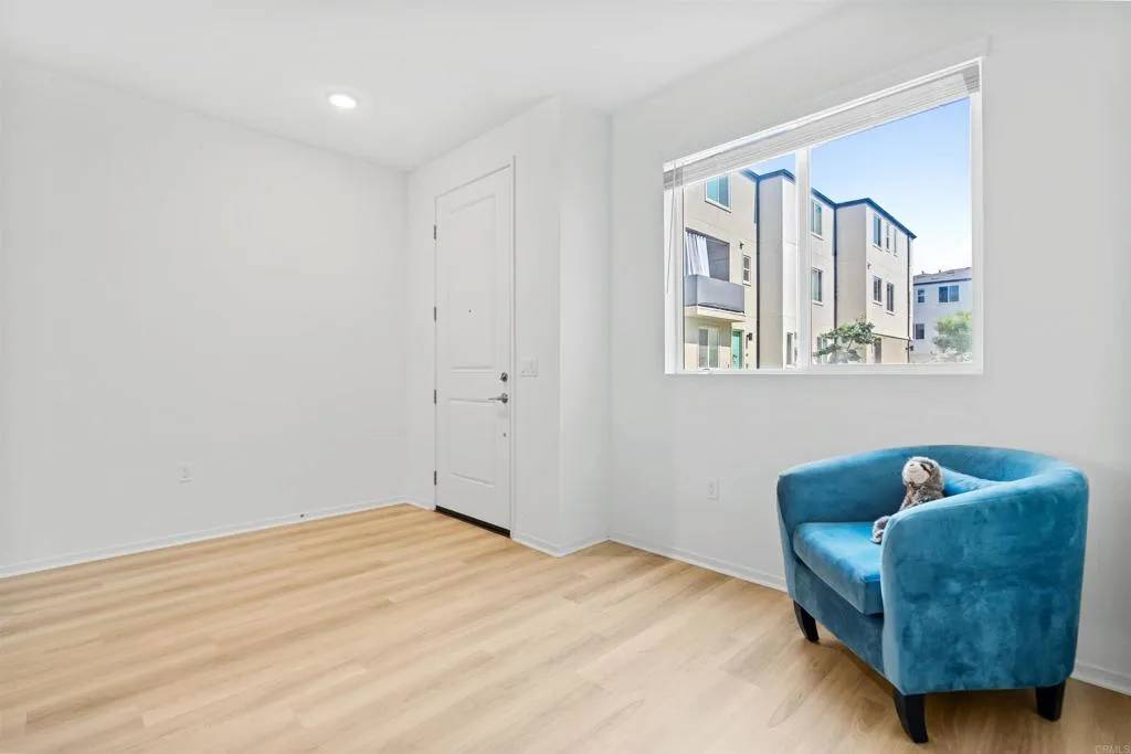 San Diego, CA 92154,5212 Beachfront #40