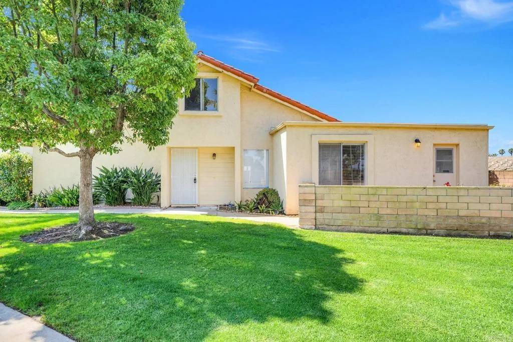 Carlsbad, CA 92011,801 Caminito Azul