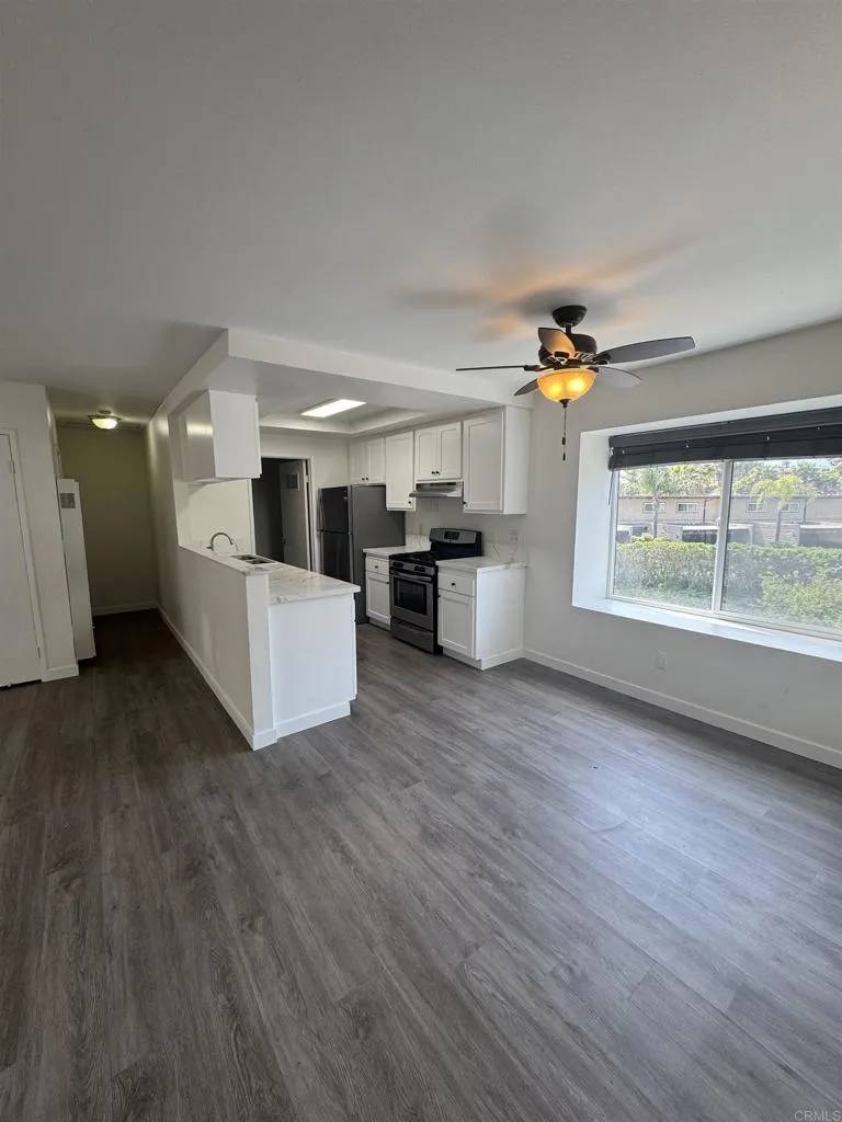 Oceanside, CA 92054,552 Canyon Drive #26