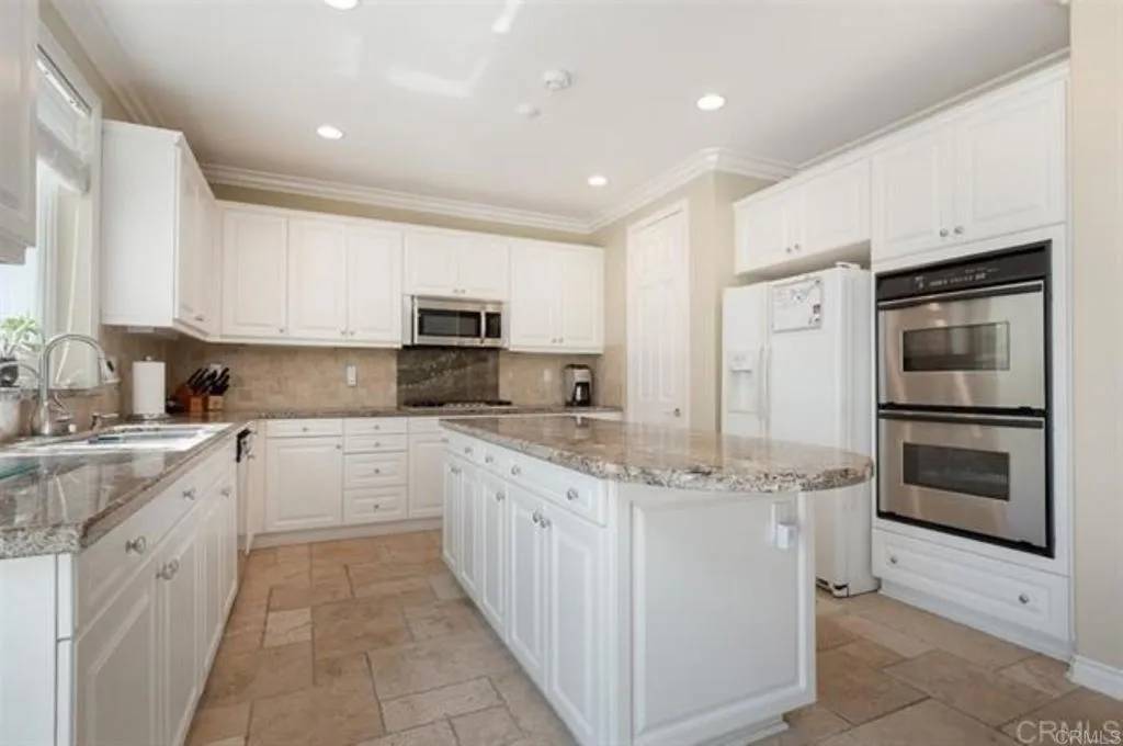 Chula Vista, CA 91915,2792 Rambling Vistas Road