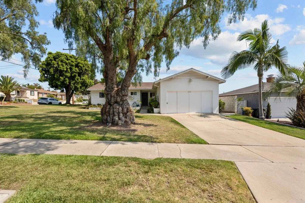 Chula Vista, CA 91911,102 Sierra Way