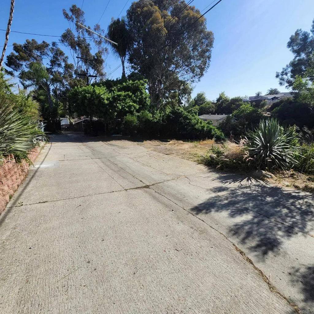 San Diego, CA 92105,0 42nd