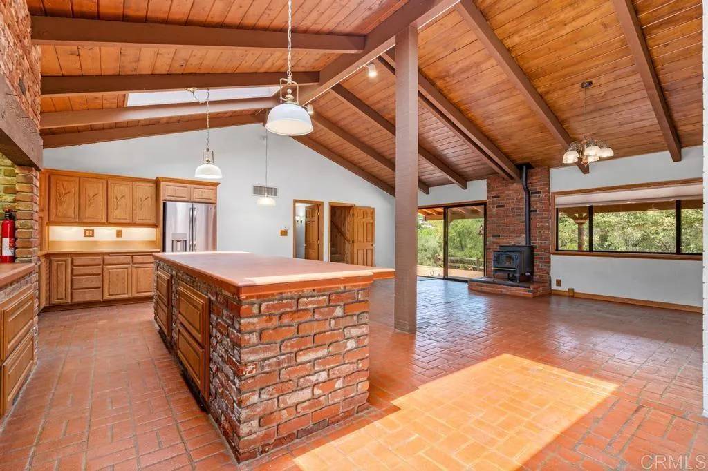 Alpine, CA 91901,3001 Venadito
