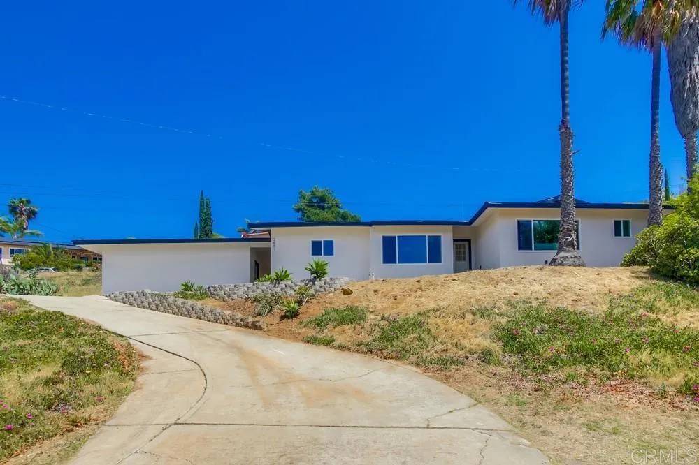 Spring Valley, CA 91977,2451 Helix Street