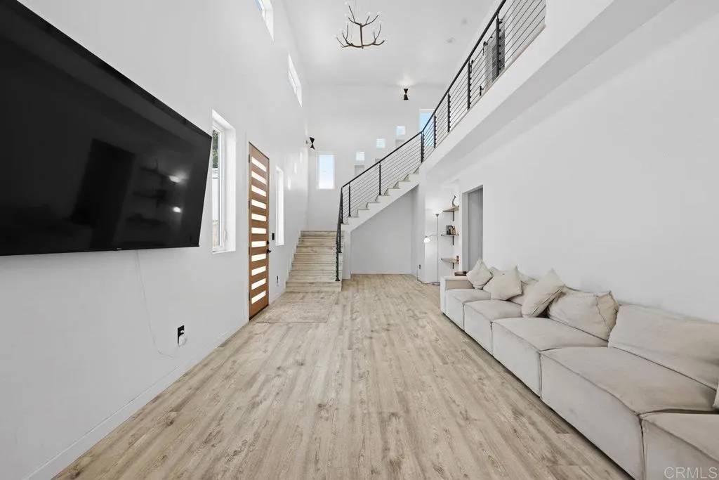 Poway, CA 92064,12953 Carriage Rd