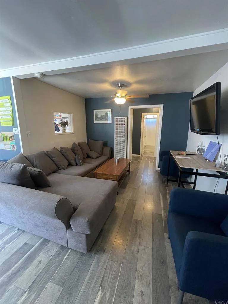 Lemon Grove, CA 91945,6816 Central Avenue