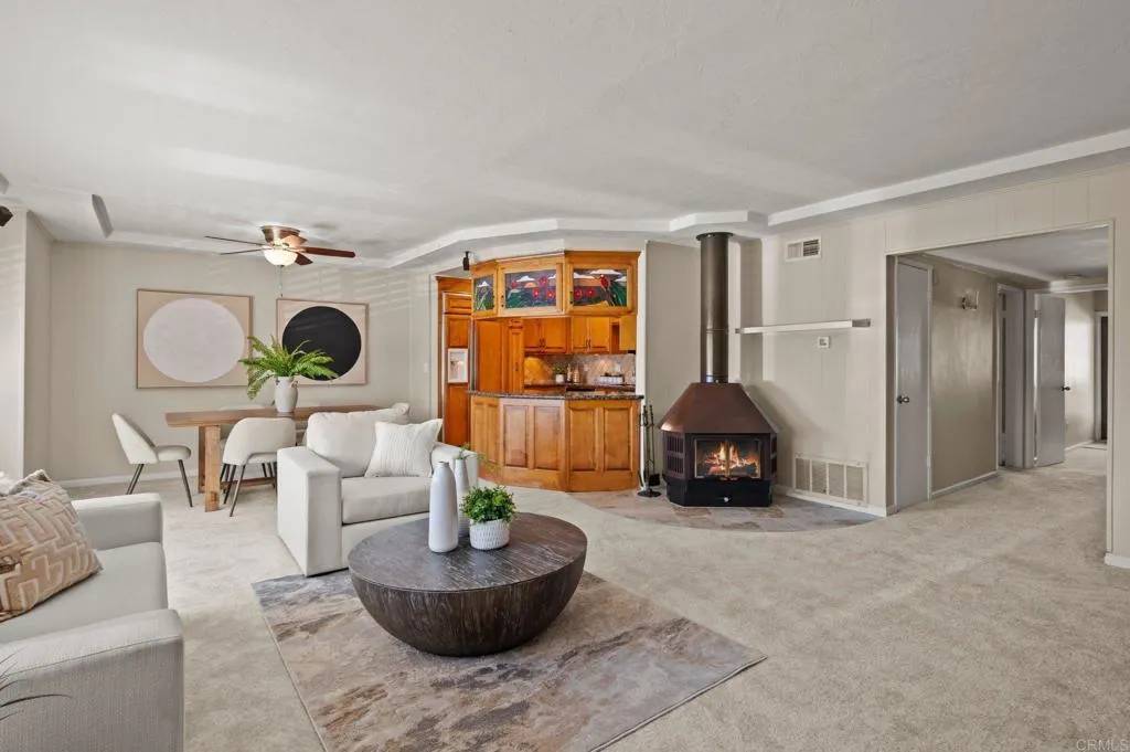 La Mesa, CA 91942,7000 Saranac Street #2