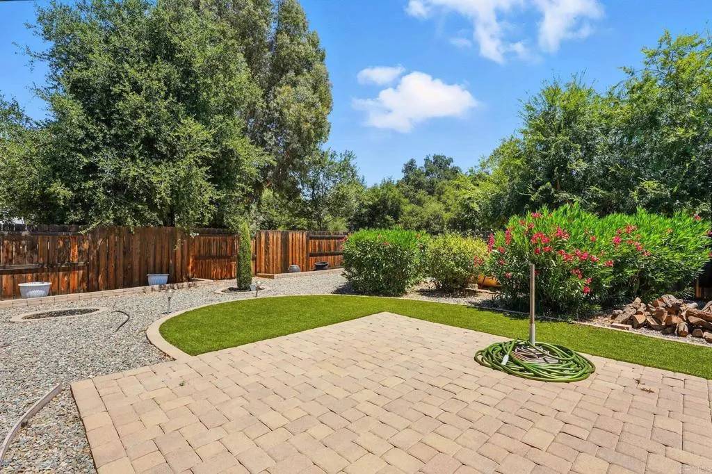 Ramona, CA 92065,23502 Bassett Way