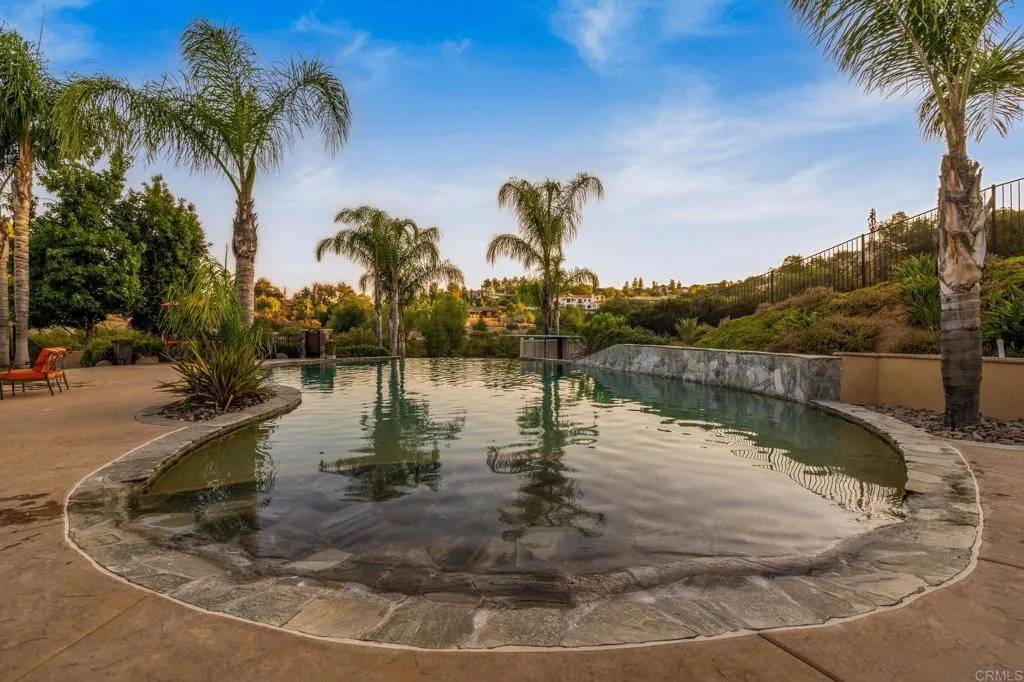 Alpine, CA 91901,2772 Firebrand Drive