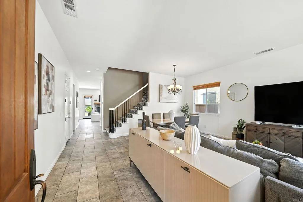 Chula Vista, CA 91913,1682 May Ave