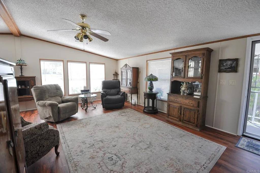 El Cajon, CA 92021,1351 Pepper #SPC 12