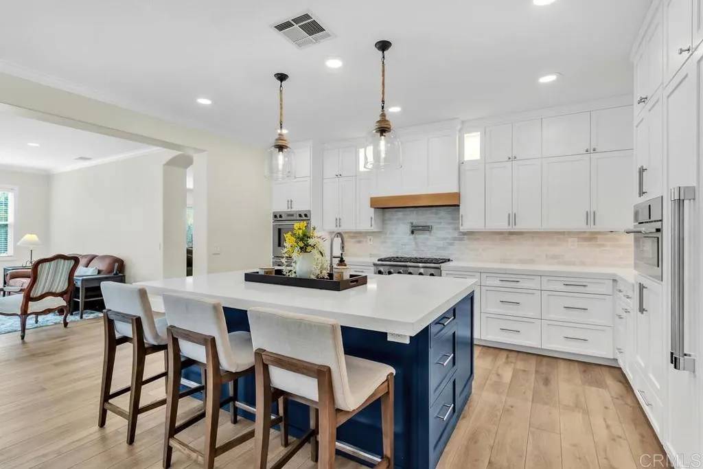 Escondido, CA 92027,1404 Logan Court