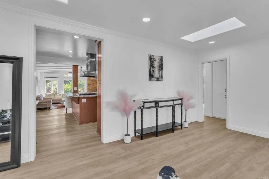 El Cajon, CA 92021,12405 Royal Rd