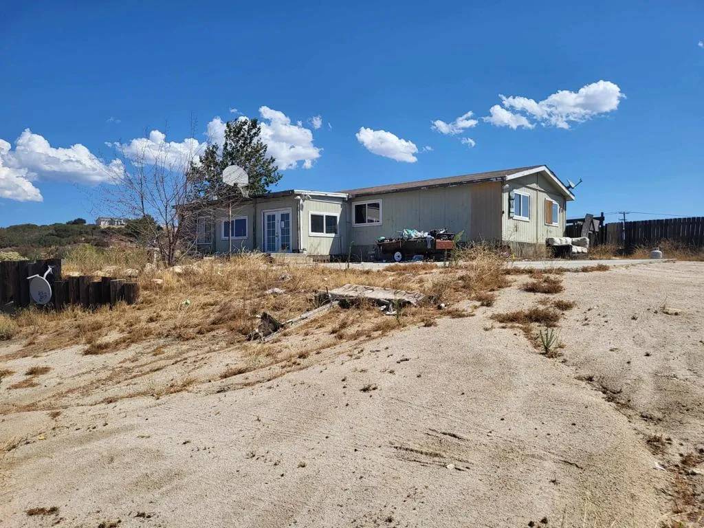 Campo, CA 91906,1430 Kimberly Way
