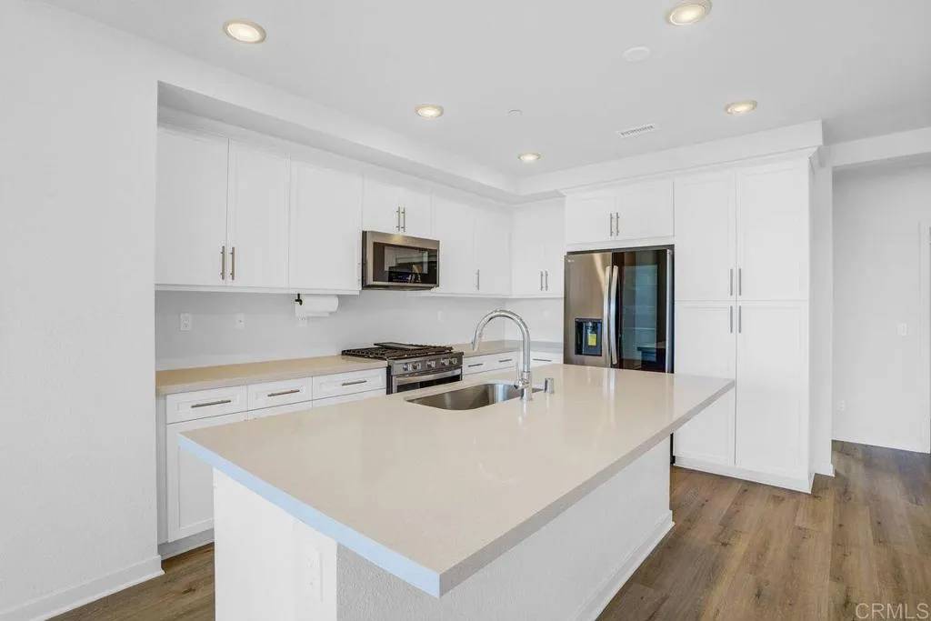 Chula Vista, CA 91915,2088 Bravo Loop 1