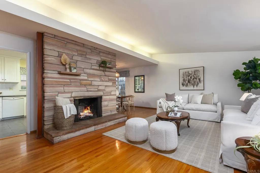 El Cajon, CA 92021,1407 CASCADE PL