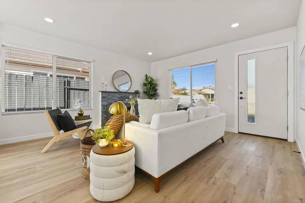 San Diego, CA 92126,11358 Vela Drive