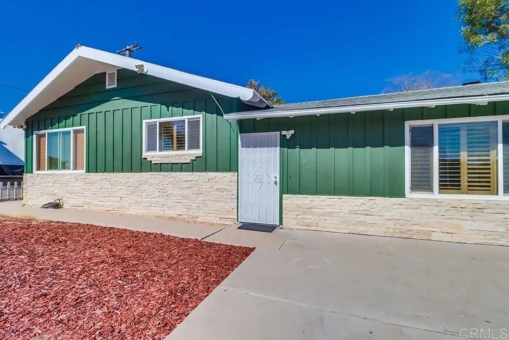 Lemon Grove, CA 91945,7406 Roosevelt Avenue