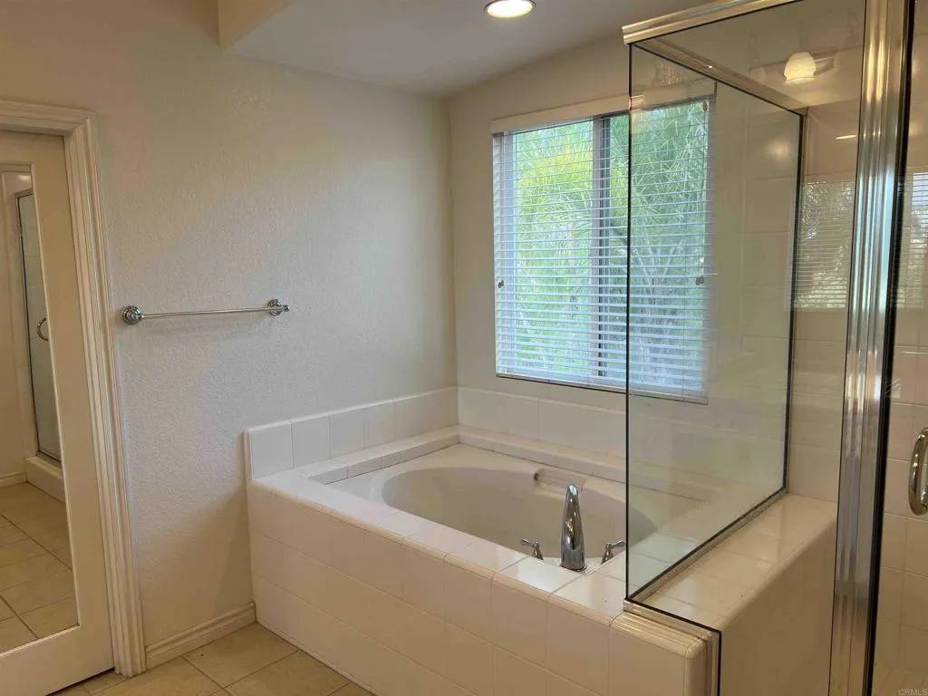 Chula Vista, CA 91914,760 N Fox Run Place