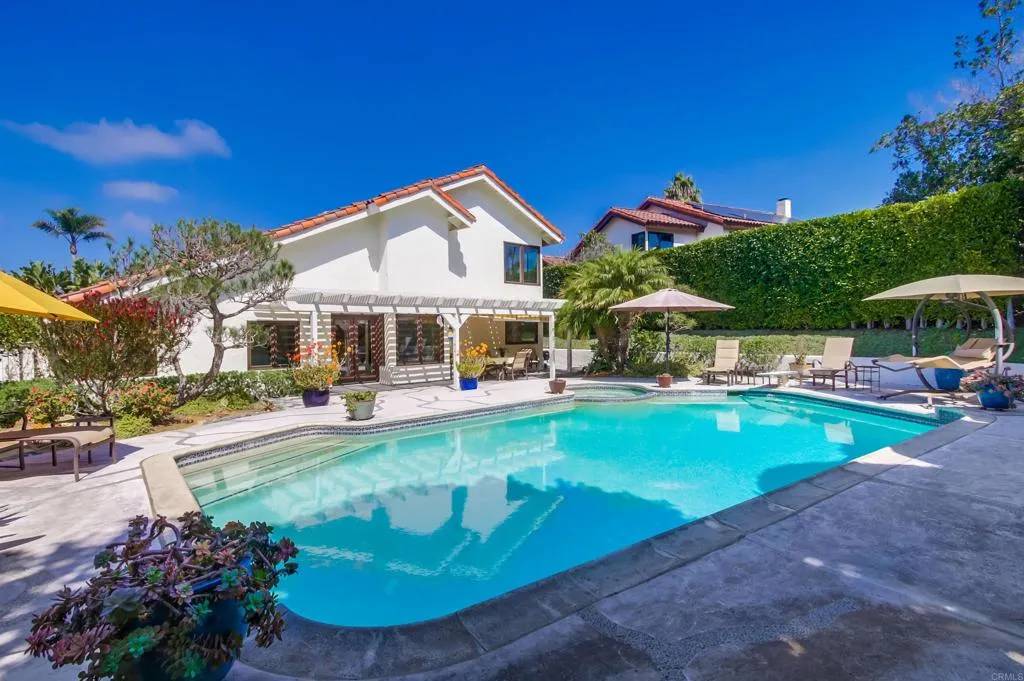 Solana Beach, CA 92075,1015 Via Mil Cumbres