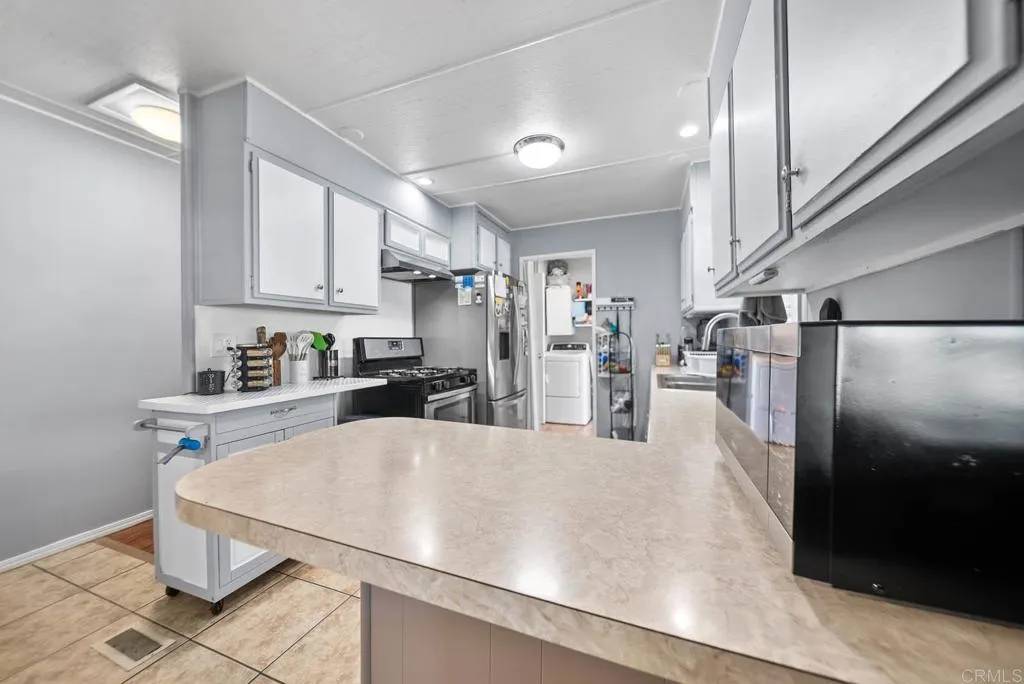 Chula Vista, CA 91911,444 Anita #SPC 19