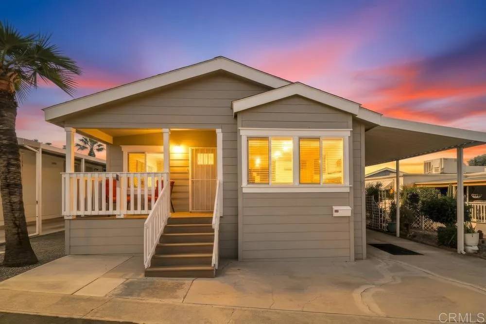 Santee, CA 92071,8545 Mission Gorge Rd #Spc 232