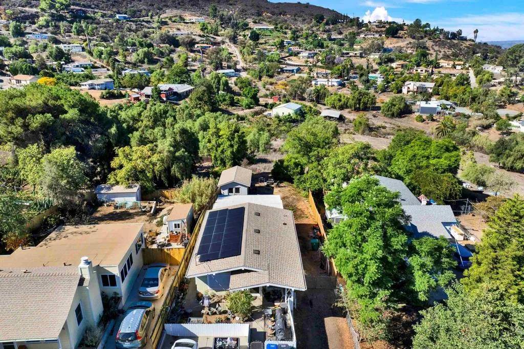 Lakeside, CA 92040,8720 Almond Rd