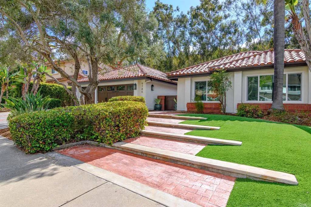 San Diego, CA 92131,9786 Caminito Joven