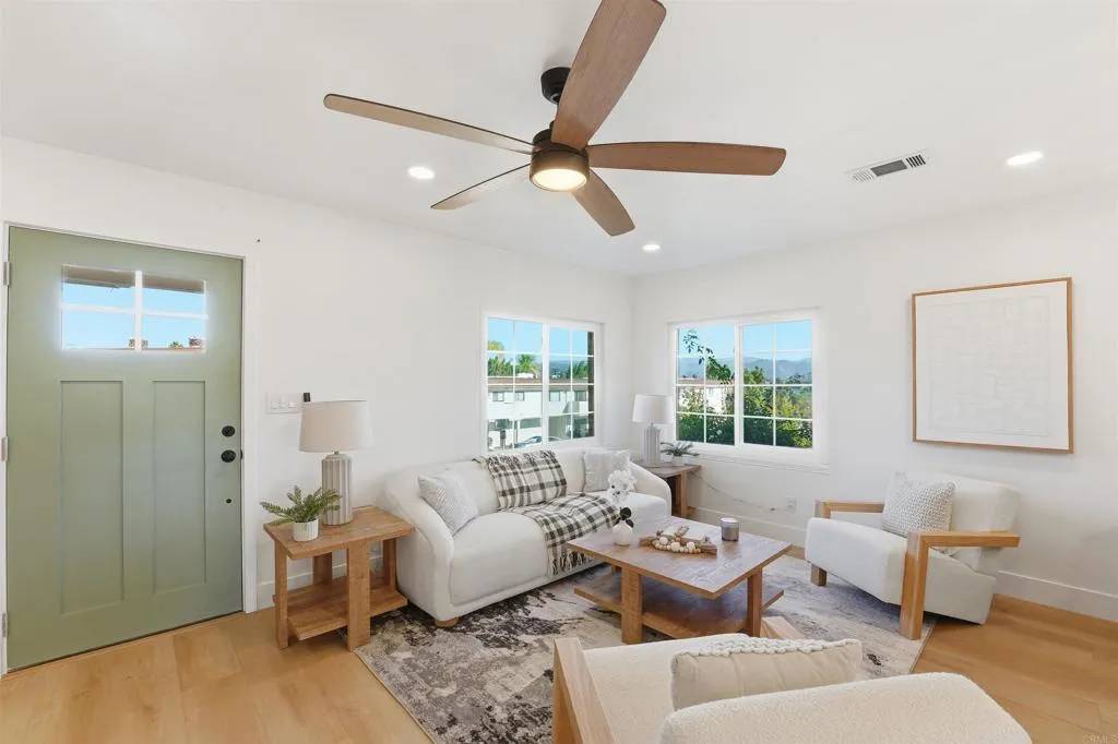 Escondido, CA 92025,801 E 4th Ave