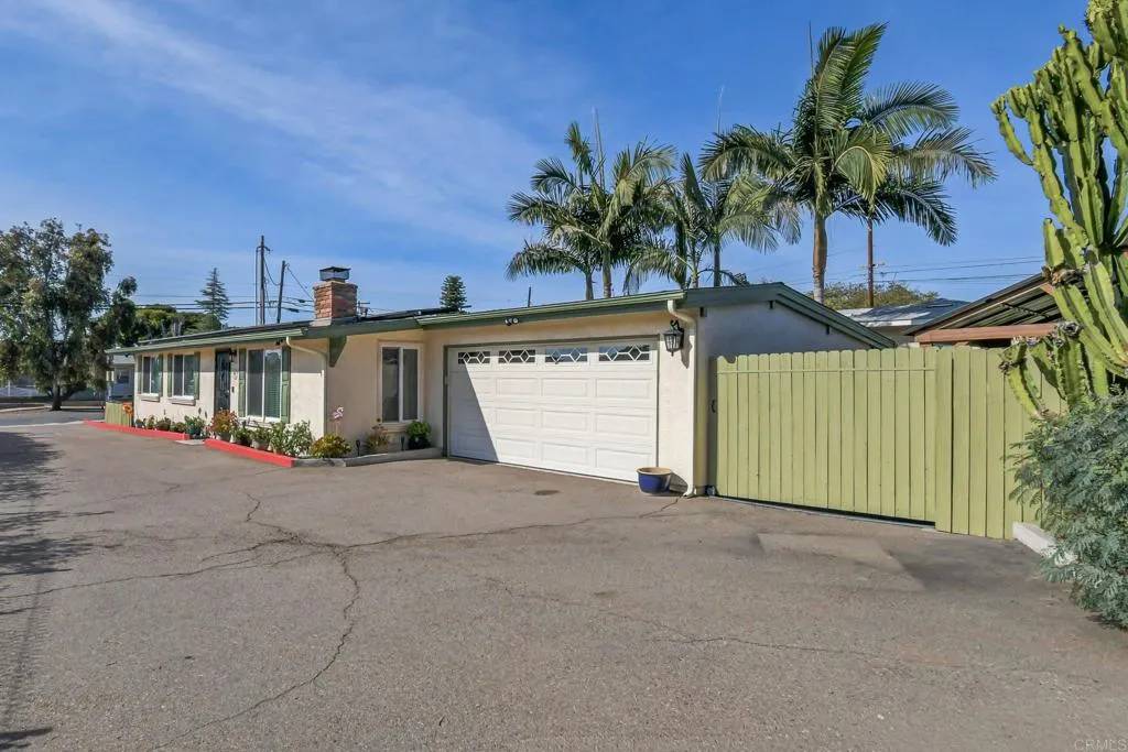 El Cajon, CA 92019,641 S 2nd Street