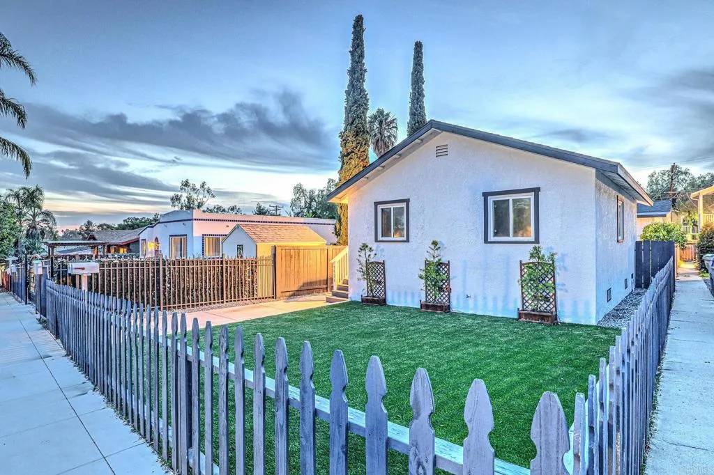 San Diego, CA 92104,3524 36th Street