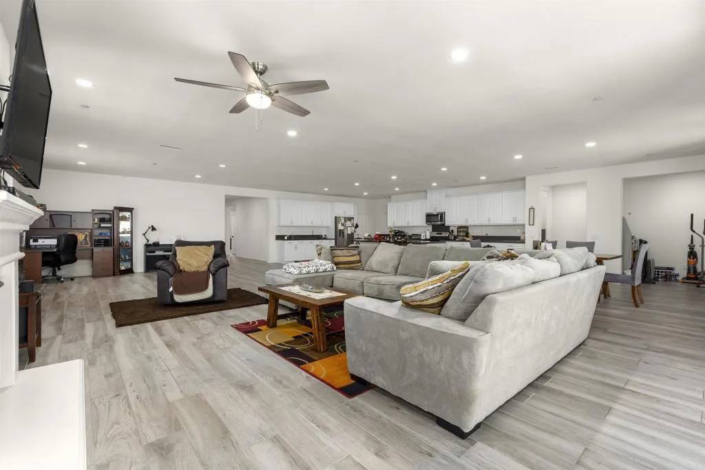 Murrieta, CA 92563,34885 Heartland Lane