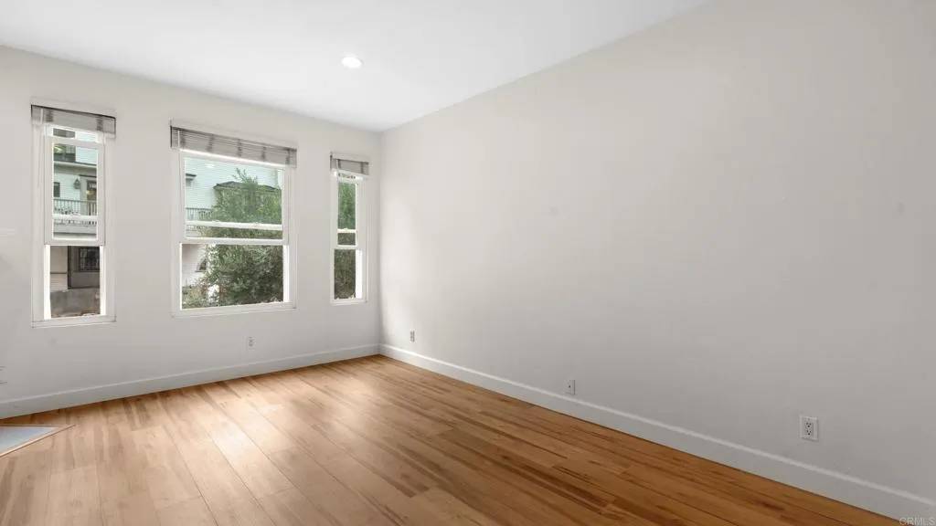 San Diego, CA 92101,2445 Brant Street #304