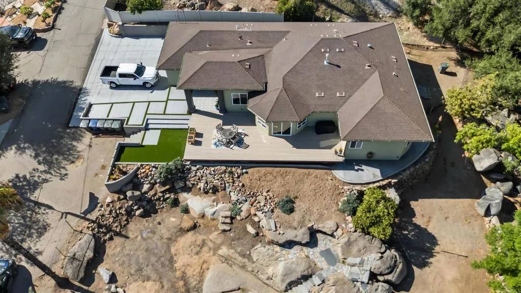 El Cajon, CA 92021,296 East Lane