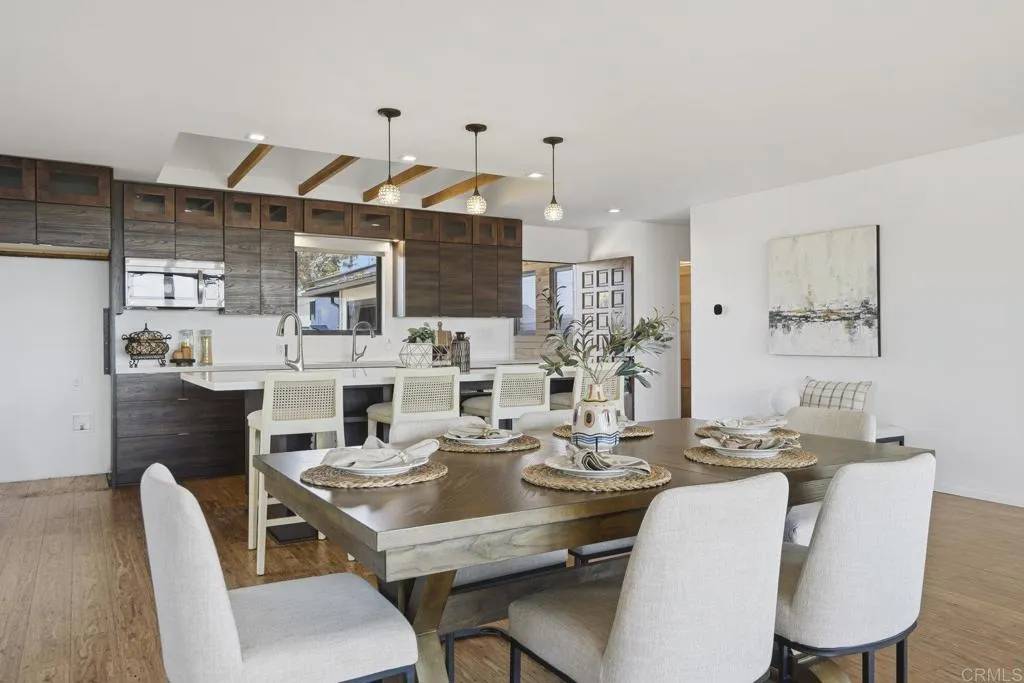 San Diego, CA 92117,5442 Limerick Court