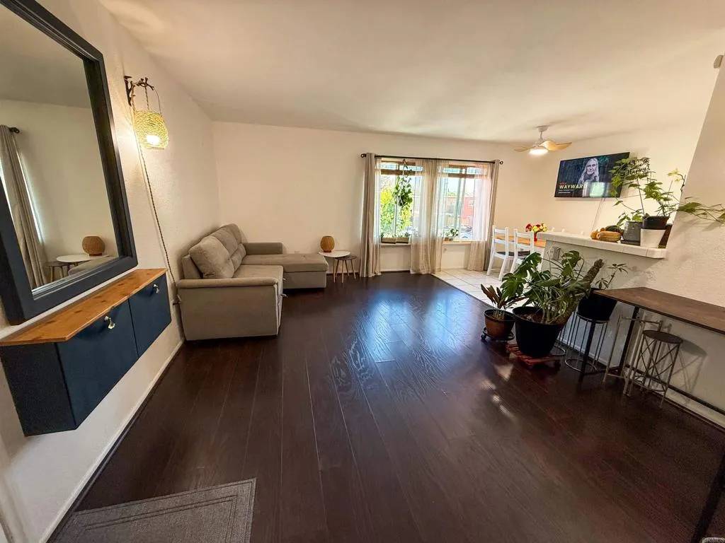 San Diego, CA 92105,1675 Pentecost Way #3