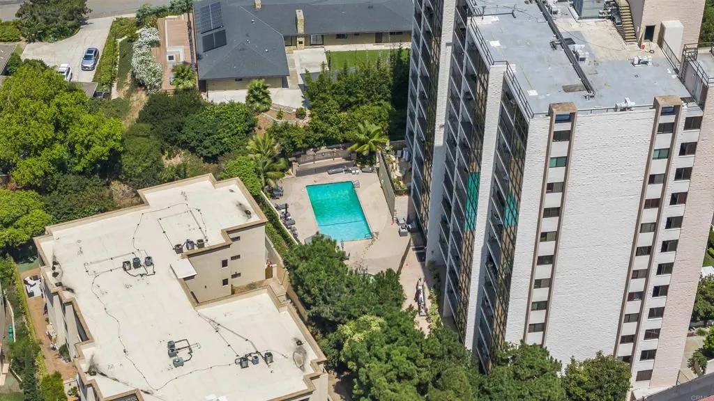 La Jolla, CA 92037,2500 Torrey Pines Road #305