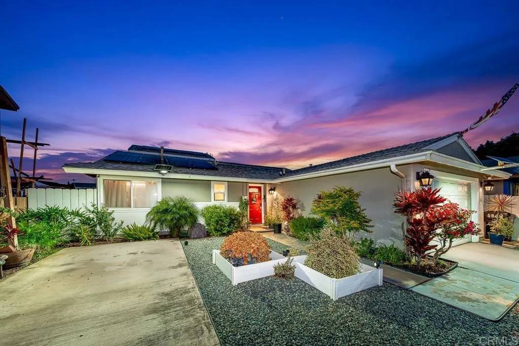 San Diego, CA 92114,5868 Greycourt Avenue