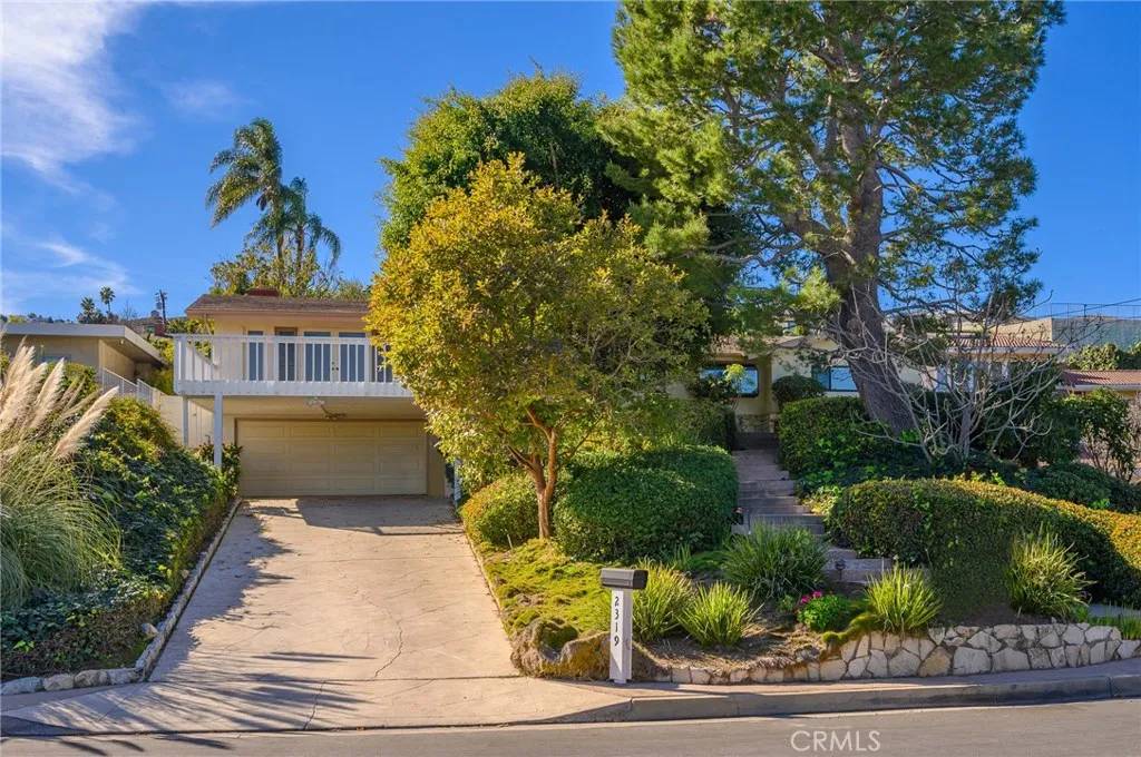 Rancho Palos Verdes, CA 90275,2319 Colt Road