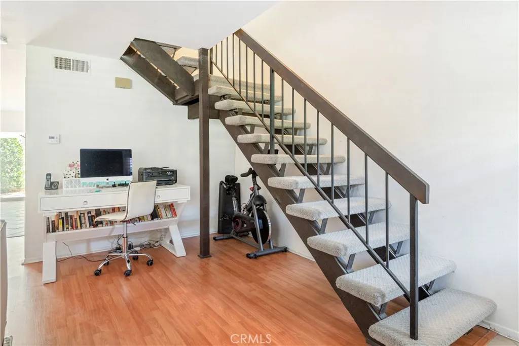 San Pedro, CA 90732,1406 Stonewood Court